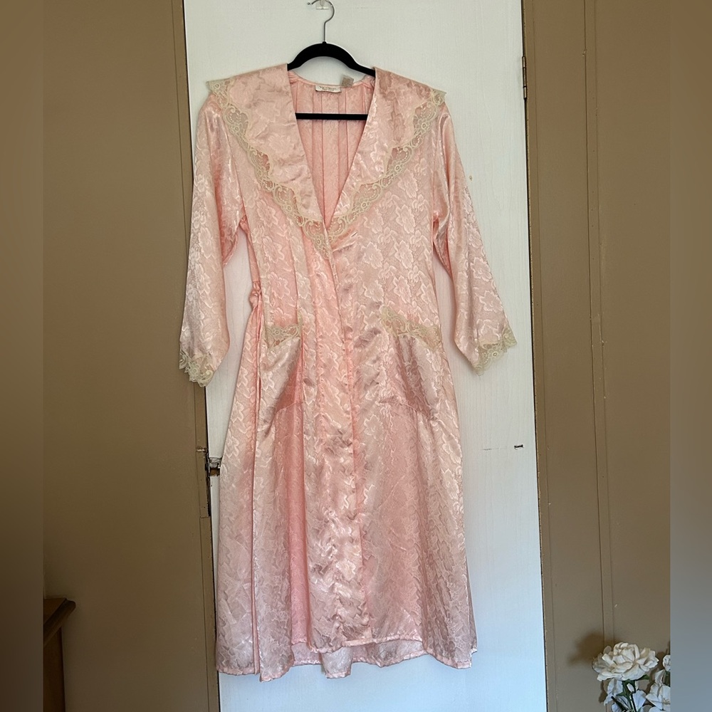 Vintage robe